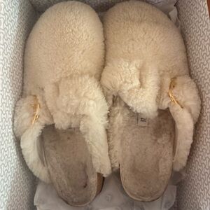 Birkenstock Boston Big Buckle Teddy in Cream and Gold